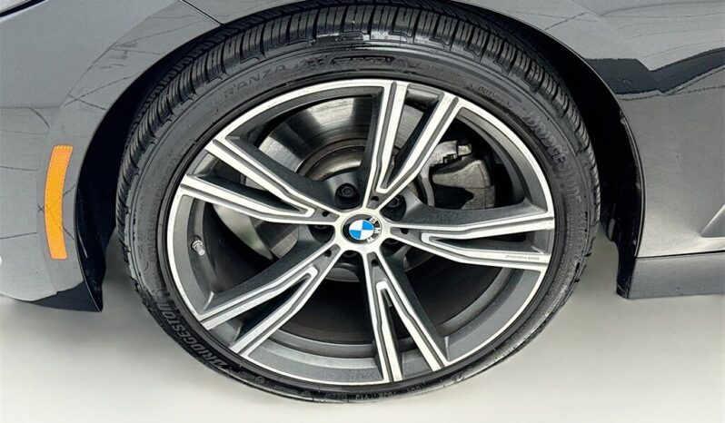 
								2024 BMW 3 Series 330i SPORT LINE full									