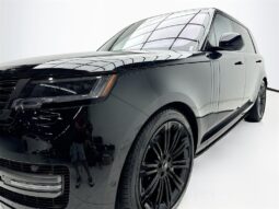 
										2023 Land Rover Range Rover SE full									