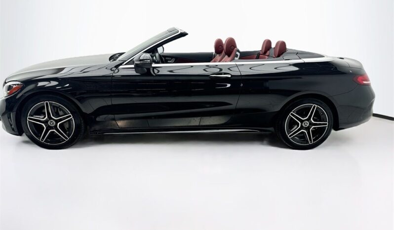 
								2022 Mercedes-Benz C-Class C 300 Convertible AMG full									