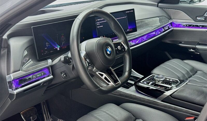 
								2023 BMW 7 Series 740i M SPORT full									