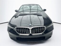 
										2024 BMW 5 Series 530i NAV full									