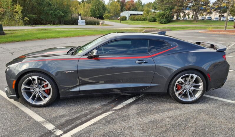 
								2017 Chevrolet Camaro SS Coupe full									